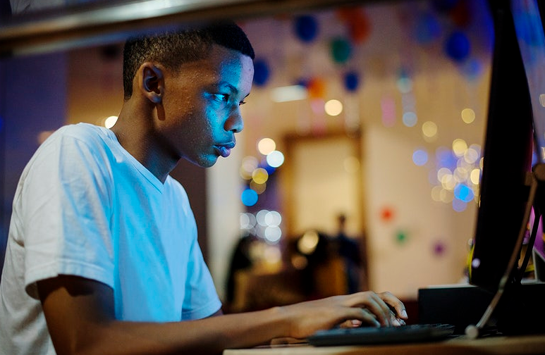 focus on computer