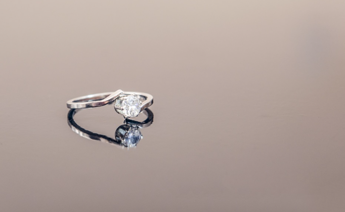 Engagement Ring Buying Tips