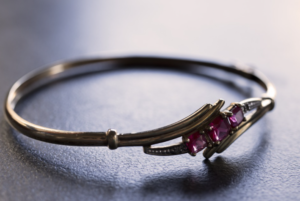 Engagement Ring Buying Tips